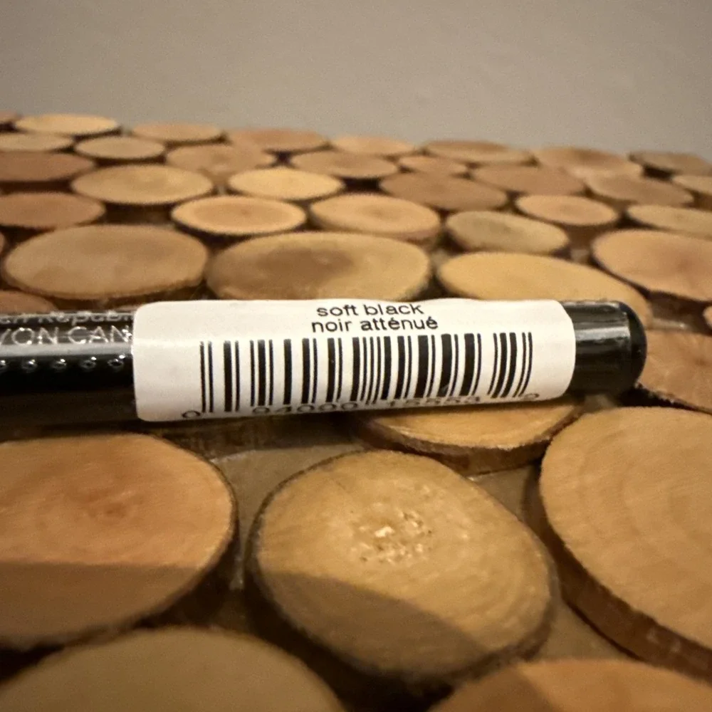 Avon Ultra Luxury Brow Liner Pencil Soft Black B01 Sealed New